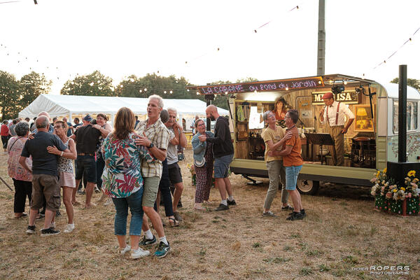La Cabane au Fond du Jardin